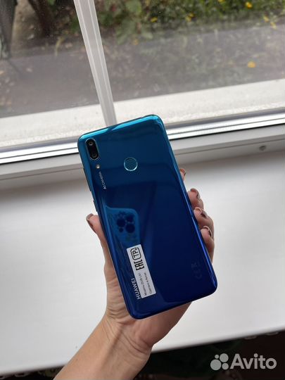 Смартфон Huawei Y7 2019 (Синий) 32/3 Гб