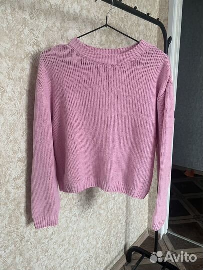 Свитер женский
