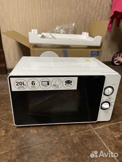 Новая Микроволновая печь соло Aro MW7720