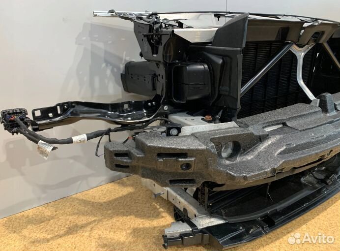 Кассета радиаторов телевизор BMW 7 G11 G12 рест