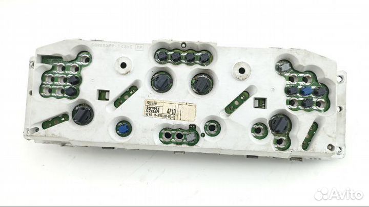 Панель приборов Isuzu Rodeo Y22SE 2002