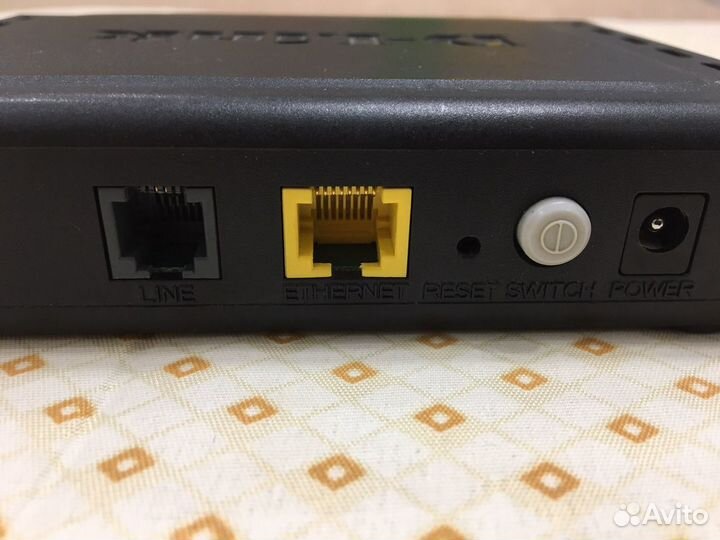 Маршрутизатор D-link DSL-2500U