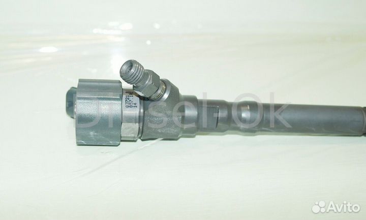 Форсунка топливная D4EA 33800-27010 KIA sorento