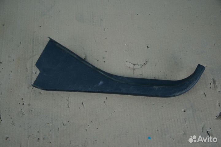 Накладка Двери Задняя Правая Ford Focus 2 SW 05-08