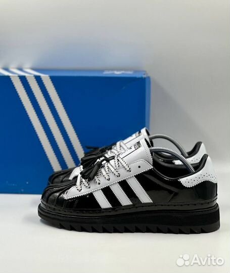 Adidas superstar