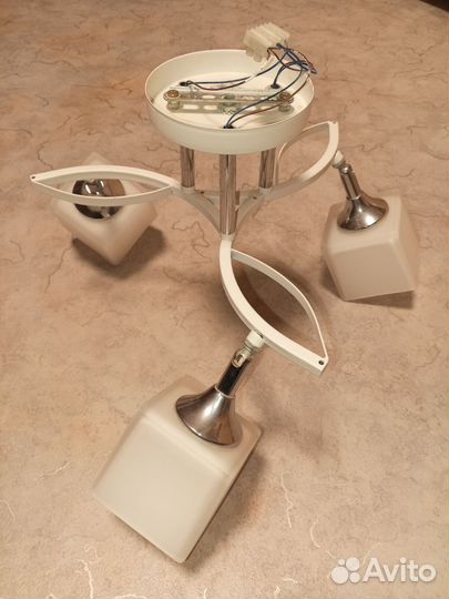 Люстра потолочная