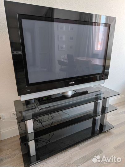 Стойка под телевизор и технику