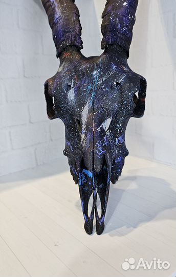 Декоративный череп