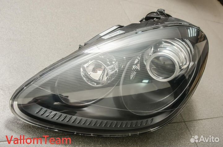 Лот AL26071 Фары адаптивные передние Porsche Cayen