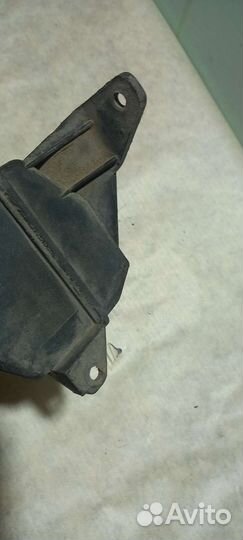 Резонатор воздушного фильтра BMW5 E39