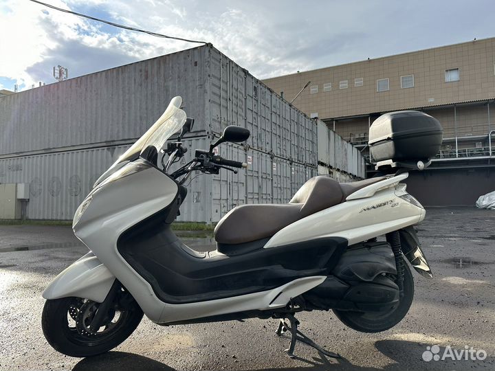 Yamaha Majesty 400