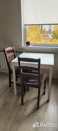 Кухонный стол и 2 стула икеа