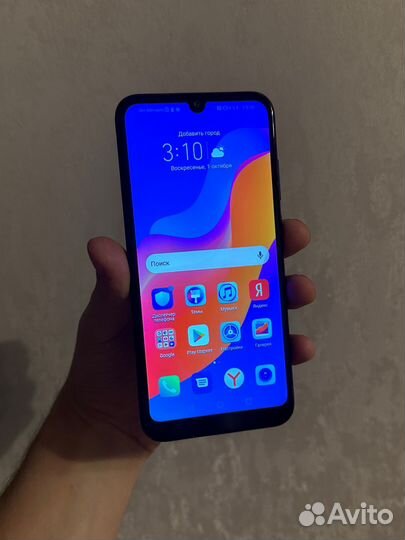Телефон Honor 8A 2/32