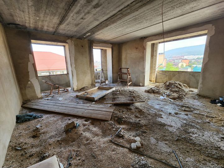 3-к. квартира, 110 м², 6/7 эт.