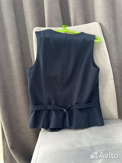 Жилетка для мальчика (школьная жилетка)