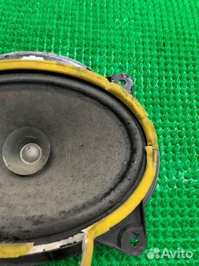 Динамик Toyota Hilux Surf
