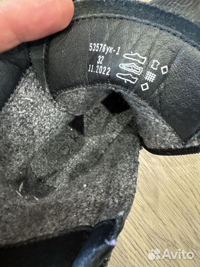 Ботинки демисезонные для девочки 34