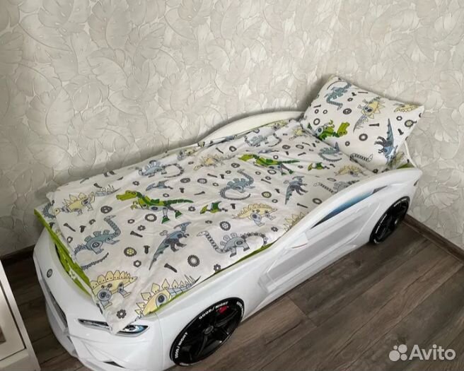 Кровать машина с матрасом Новая