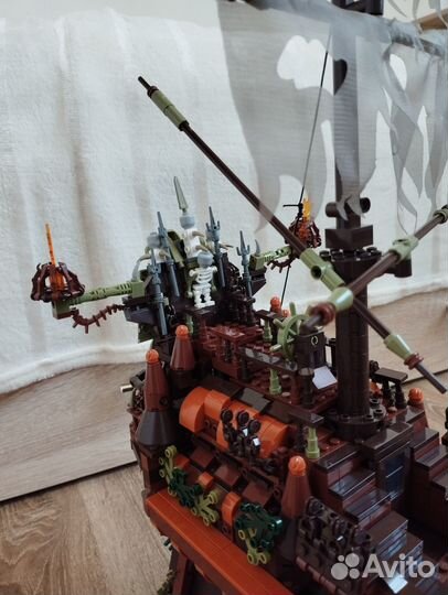 Lego корабль Летучий Голландец, 3653+ деталей