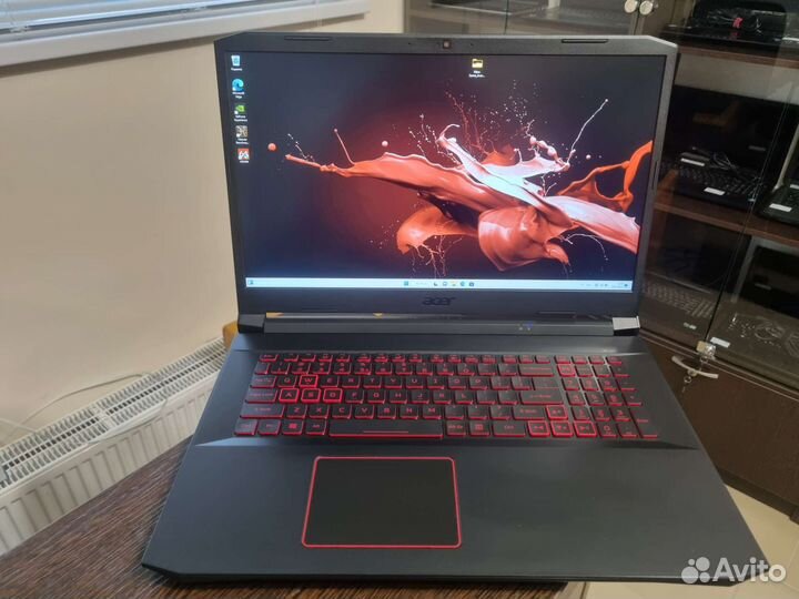 Acer Nitro 5 AN517-52-52T3 (i5 /17.3
