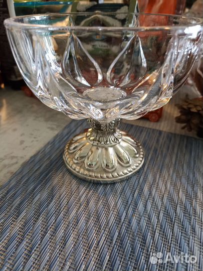 Конфетница