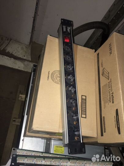 Блок розеток в стойку