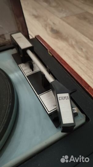 Проигрыватель винила СССР