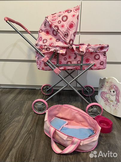 Коляска для кукол