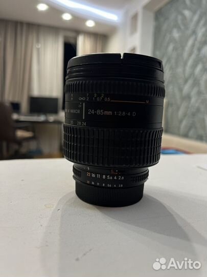 Объектив Nikon 24-85mm f/2.8-4D IF AF Zoom-Nikkor