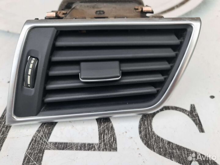 Воздуховод передней панели правый Mercedes ML166