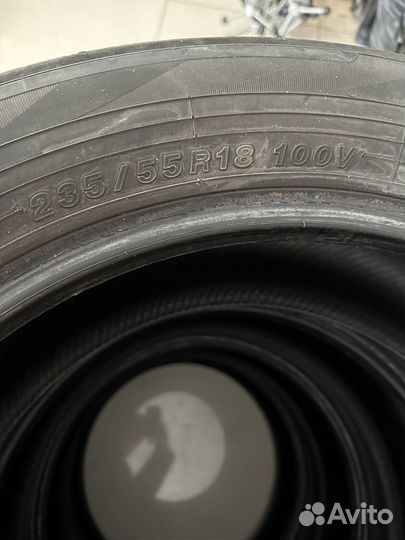 Yokohama BluEarth AE50 SUV 235/55 R18 100