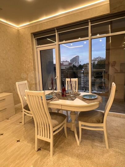 2-к. квартира, 60 м², 8/13 эт.