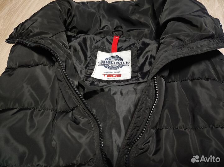 Женская одежда жилет утеплённый твое S