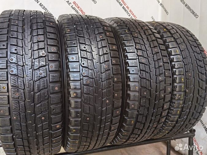 Dunlop SP Winter Ice 01 225/65 R17 98M