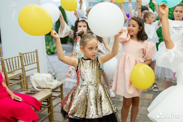 Платье для девочки очаровательное