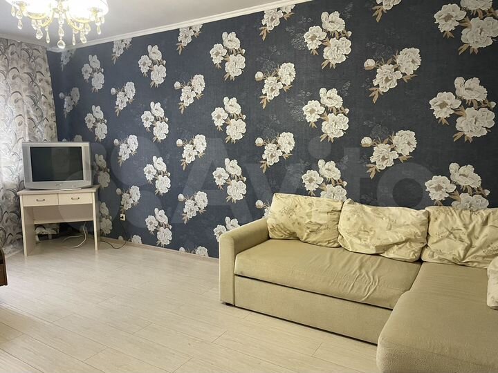 2-к. квартира, 85 м², 5/10 эт.