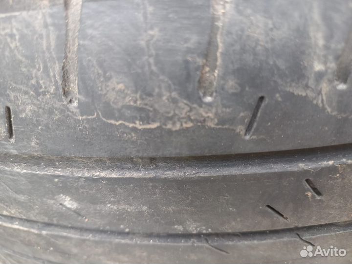 Bridgestone Alenza H/L 33 225/60 R18