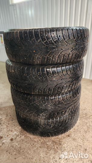 Nokian Tyres Hakkapeliitta 5 SUV 235/65 R17
