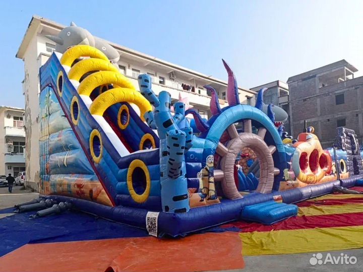 Надувной парк / Большой батут