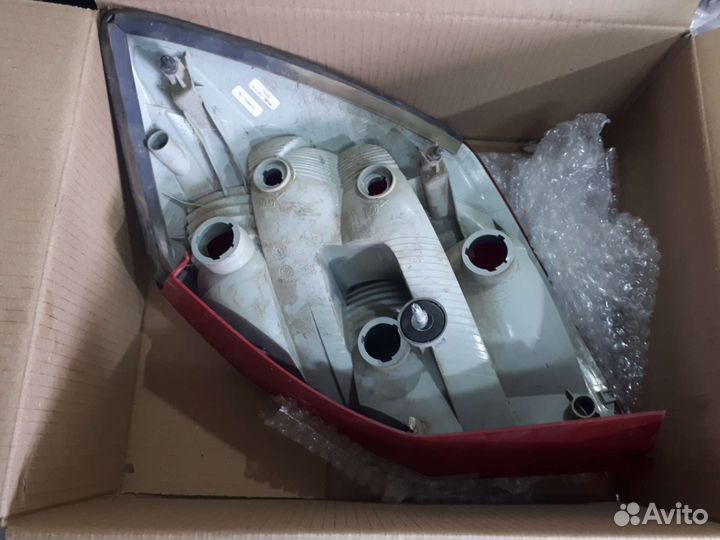 Фонарь задний левый skoda fabia 2