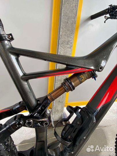 Карбоновый Specialized Stumpjumper Expert 6Fattie