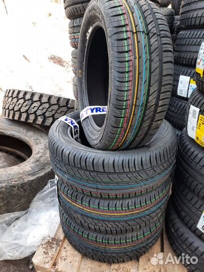 Viatti Strada Asimmetrico V-130 195/50 R15