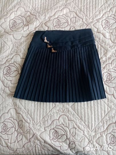 Жилет, школьные вещи на девочку