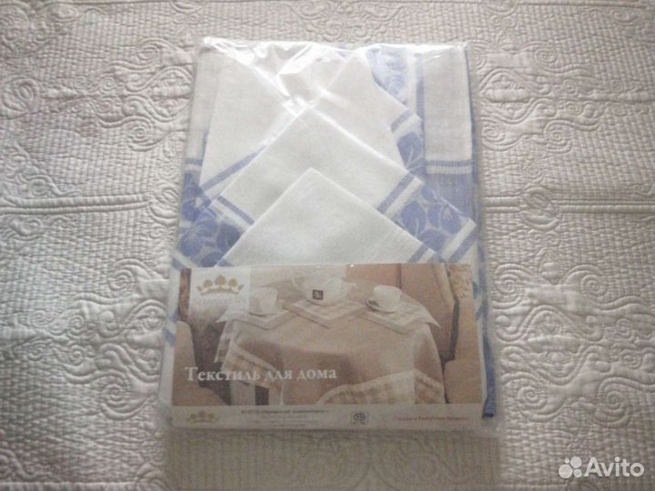 Скатерть льняная с салфетками