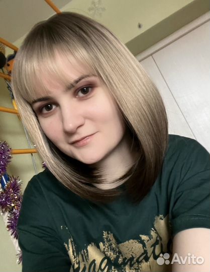 Парик с челкой каре новый блонд омбре