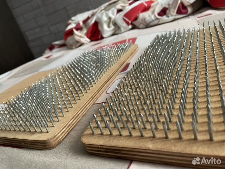 Доска садху с медными гвоздями