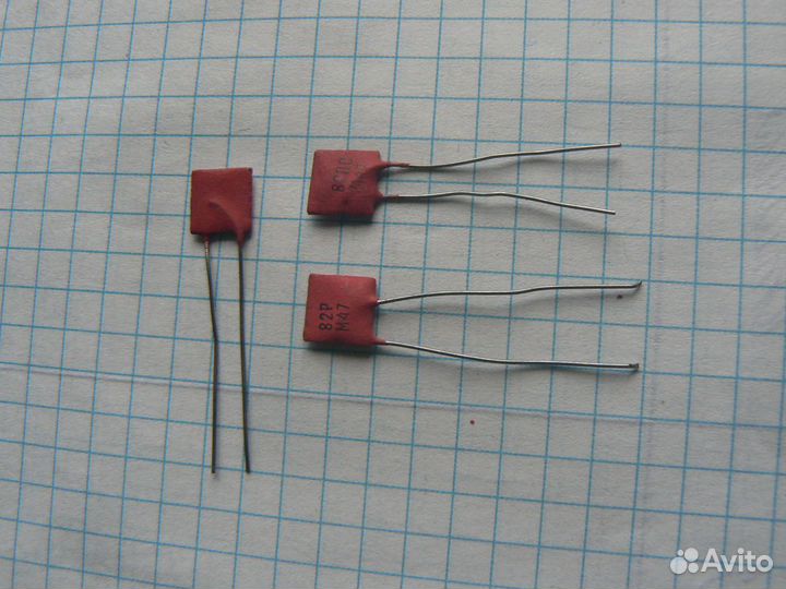 Конденсаторы К10-7 (флажки)