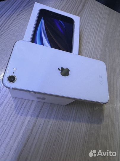 iPhone SE (2020), 128 ГБ