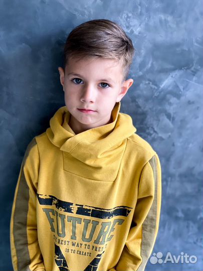 Модель ребенок для съемки одежды