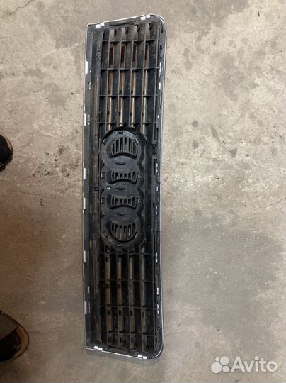 Решетка радиатора Audi A6 c5